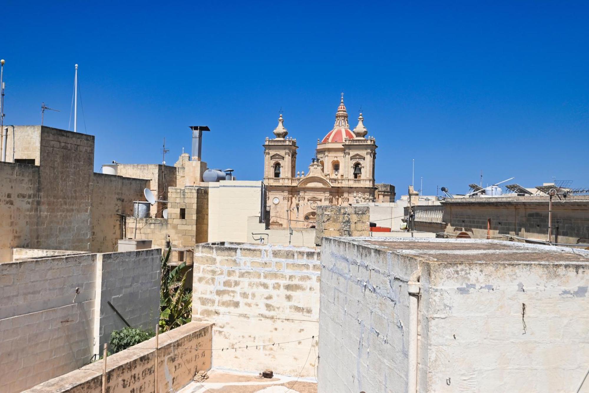 The Cloisters Bed And Breakfast Xagħra Exterior foto