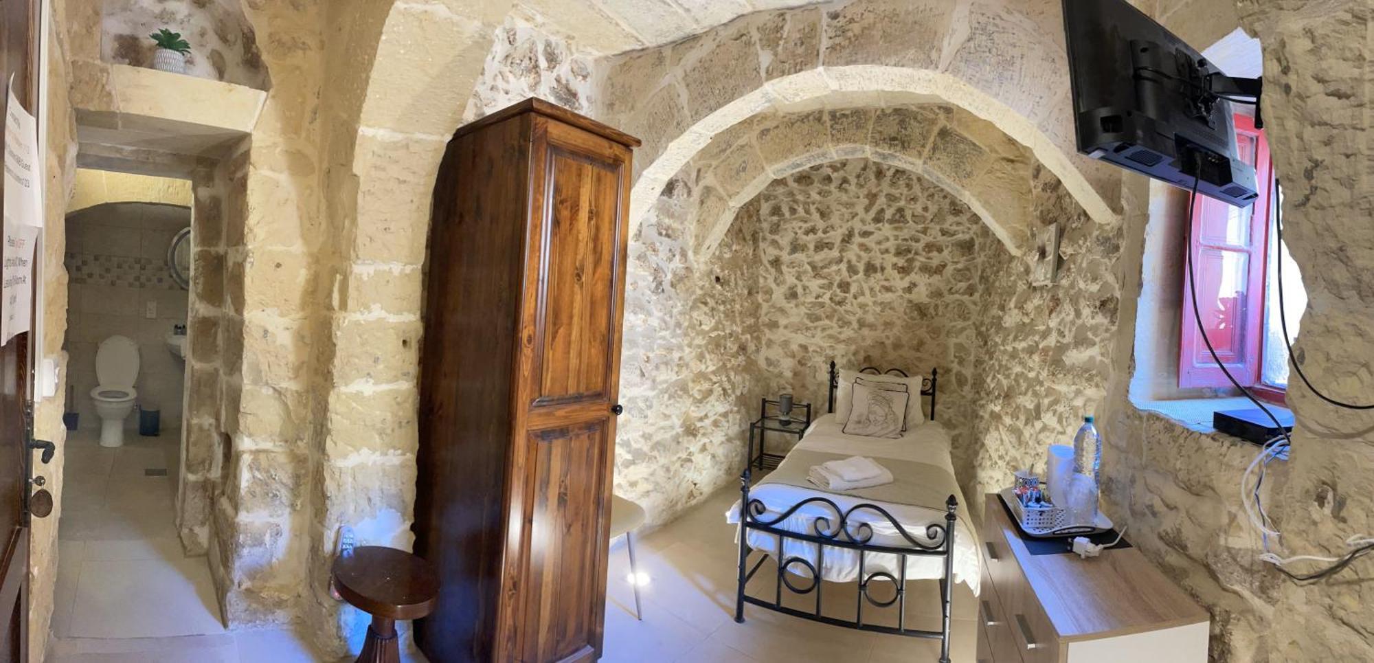The Cloisters Bed And Breakfast Xagħra Exterior foto